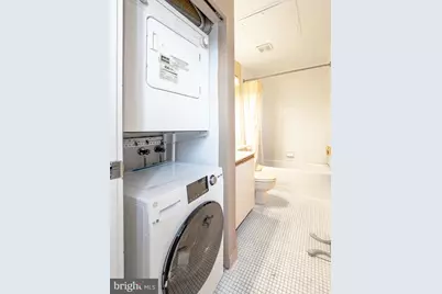 1601 Spring Garden Street #208, Philadelphia, PA 19130 - Photo 13