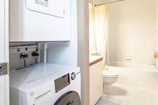 1601 Spring Garden St, Philadelphia, PA 19130 - Photo 13