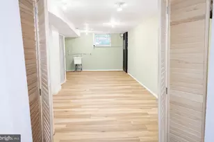 60 E Durham, Philadelphia, PA 19119 - Photo 21