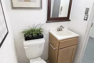 60 E Durham, Philadelphia, PA 19119 - Photo 23