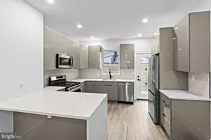 2139 Sears St, Philadelphia, PA 19146 - Photo 9