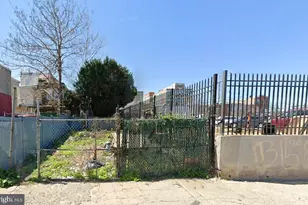 2742 N Palethorp St, Philadelphia, PA 19133 - Photo 1