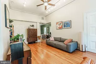 318 Bainbridge St, Philadelphia, PA 19147 - Photo 9