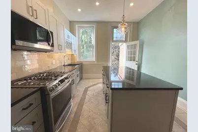 318 Bainbridge Street, Philadelphia, PA 19147 - Photo 15