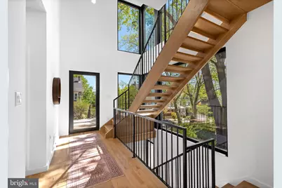 139 W Mount Pleasant Avenue, Philadelphia, PA 19119 - Photo 5