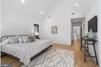 139 W Mount Pleasant Avenue, Philadelphia, PA 19119 - Photo 29