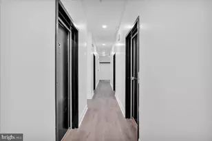 1406 Fairmount Ave, Philadelphia, PA 19130 - Photo 5