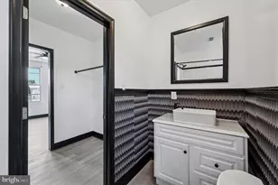 1303 N 61st St, Philadelphia, PA 19151 - Photo 23