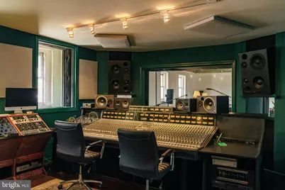 4900 Longshore Avenue, Philadelphia, PA 19135 - Photo 93