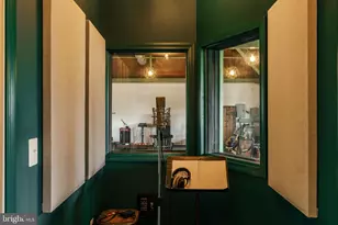 4900 Longshore Ave, Philadelphia, PA 19135 - Photo 97