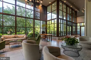 242941 Locust St, Philadelphia, PA 19103 - Photo 3