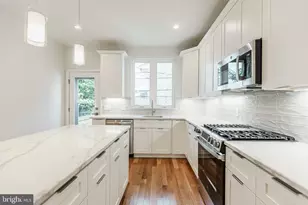 1432 S Taylor St, Philadelphia, PA 19146 - Photo 9