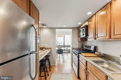 1326 Spruce Street #2304, Philadelphia, PA 19107 - Photo 7