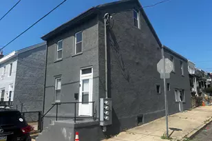 171 E Sharpnack St, Philadelphia, PA 19119 - Photo 13