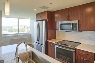 2200 Benjamin Franklin Pkwy, Philadelphia, PA 19130 - Photo 13