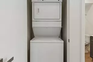 610 S 6th St, Philadelphia, PA 19147 - Photo 7