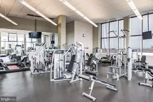 1500 Locust St, Philadelphia, PA 19102 - Photo 21