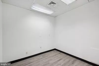 2401 Pennsylvania Avenue #1A10, Philadelphia, PA 19130 - Photo 11