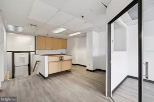 2401 Pennsylvania Ave, Philadelphia, PA 19130 - Photo 1