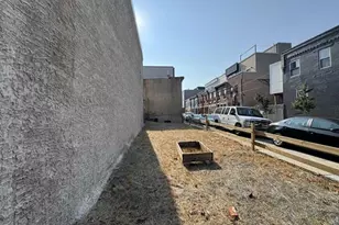 1313 S 23rd St, Philadelphia, PA 19146 - Photo 3