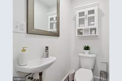 400 S 47th Street, Philadelphia, PA 19143 - Photo 19