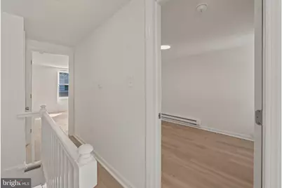 19 W Seymour Street, Philadelphia, PA 19144 - Photo 15