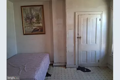 877 N Holly Street, Philadelphia, PA 19104 - Photo 7