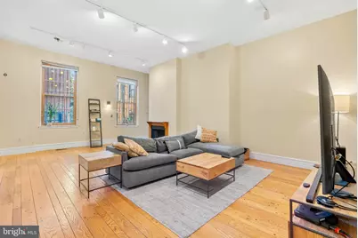 914 Spruce Street #9, Philadelphia, PA 19107 - Photo 9