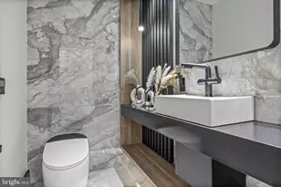 901 N Penn St, Philadelphia, PA 19123 - Photo 37