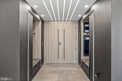 901 N Penn Street #P2401-2, Philadelphia, PA 19123 - Photo 5