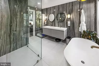 552 N 18th Street, Philadelphia, PA 19130 - Photo 29