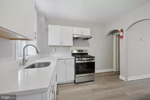 5646 Hazel Ave, Philadelphia, PA 19143 - Photo 11