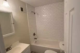 532 Dudley St, Philadelphia, PA 19148 - Photo 9