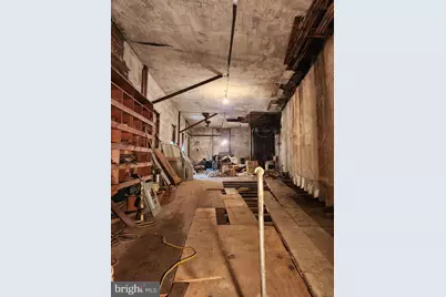 1823 S 5th Street #1, Philadelphia, PA 19148 - Photo 3