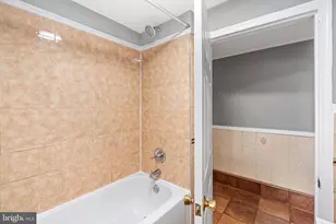 2017 Catharine St, Philadelphia, PA 19146 - Photo 31