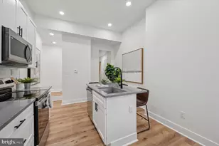 1145 S 15th St, Philadelphia, PA 19146 - Photo 9