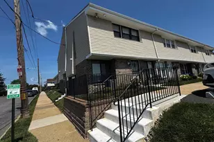 3850 Woodhaven Rd, Philadelphia, PA 19154 - Photo 3