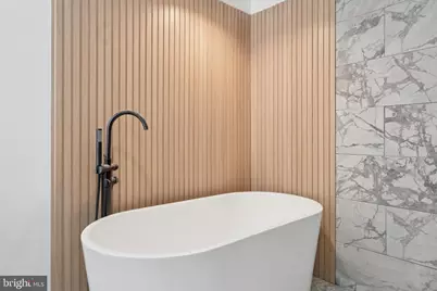 2321 Mountain Street, Philadelphia, PA 19145 - Photo 25