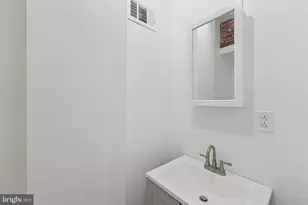 2321 Mountain St, Philadelphia, PA 19145 - Photo 17