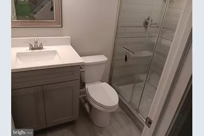 431 W Berks Street #1, Philadelphia, PA 19122 - Photo 9