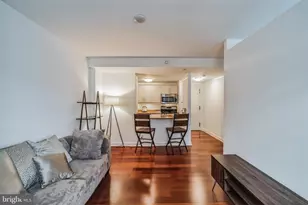 219 S 18th St, Philadelphia, PA 19103 - Photo 5