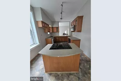828 S 49th Street, Philadelphia, PA 19143 - Photo 13