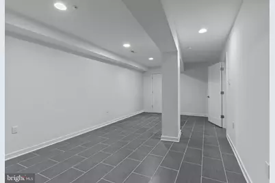 813 E Passyunk Avenue, Philadelphia, PA 19147 - Photo 33