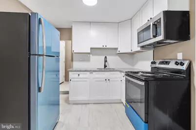 2028 W Oxford Street, Philadelphia, PA 19121 - Photo 7