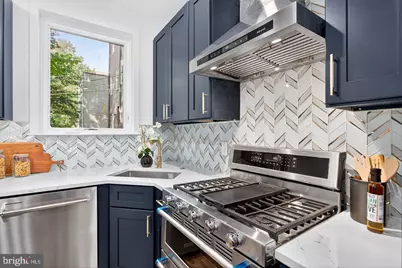 1222 S 26th, Philadelphia, PA 19146 - Photo 9