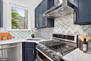 1222 S 26th, Philadelphia, PA 19146 - Photo 9