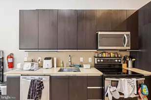 1516 Green St, Philadelphia, PA 19130 - Photo 27