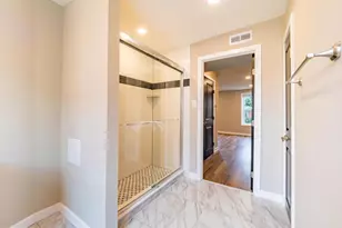 161 Brown St, Philadelphia, PA 19123 - Photo 29