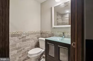 1529 N Robinson St, Philadelphia, PA 19151 - Photo 23