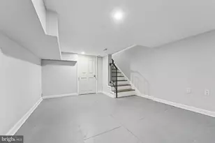 2124 Fernon St, Philadelphia, PA 19145 - Photo 25